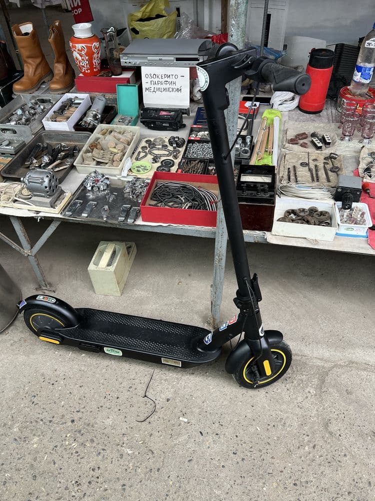 samakat sotiladi Ninebot G30