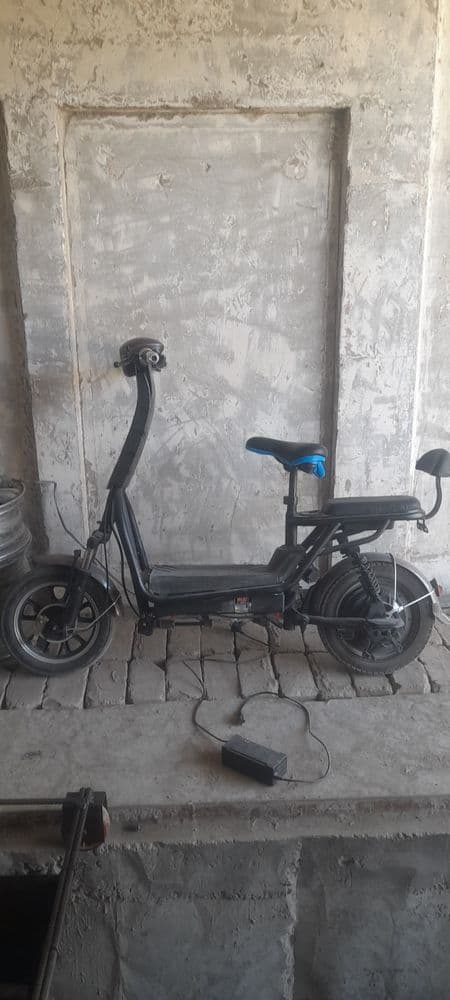 Продам электро скутер