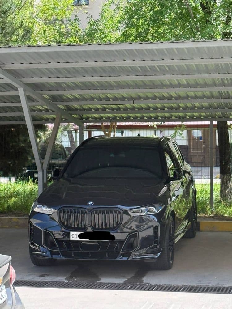 BMW X 5 M coipition