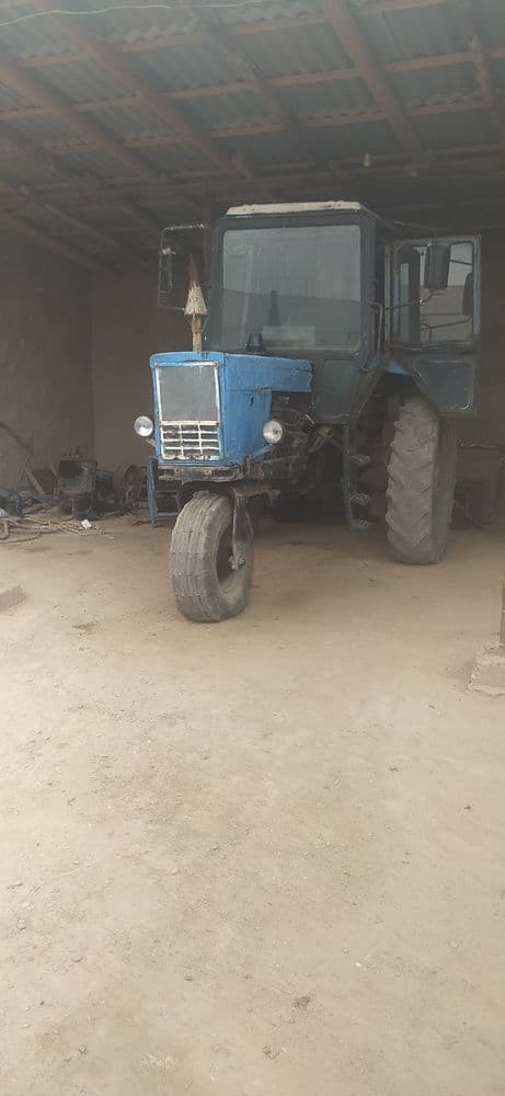 Mtz 80 sotiladi narxi 45milyon