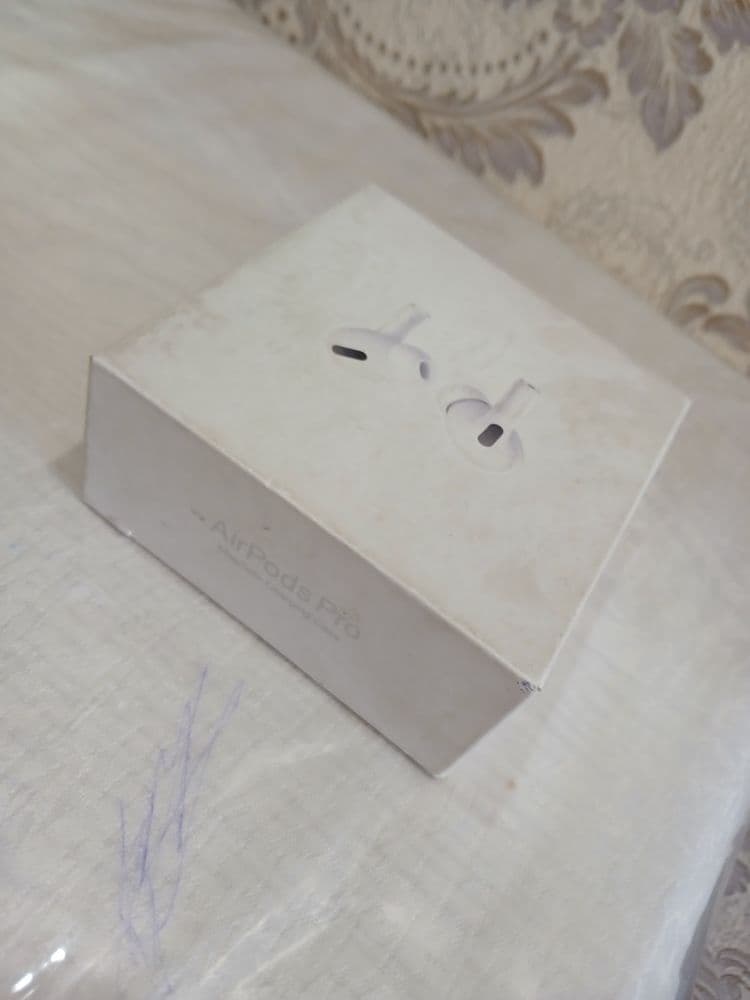 Airpods pro Dubai