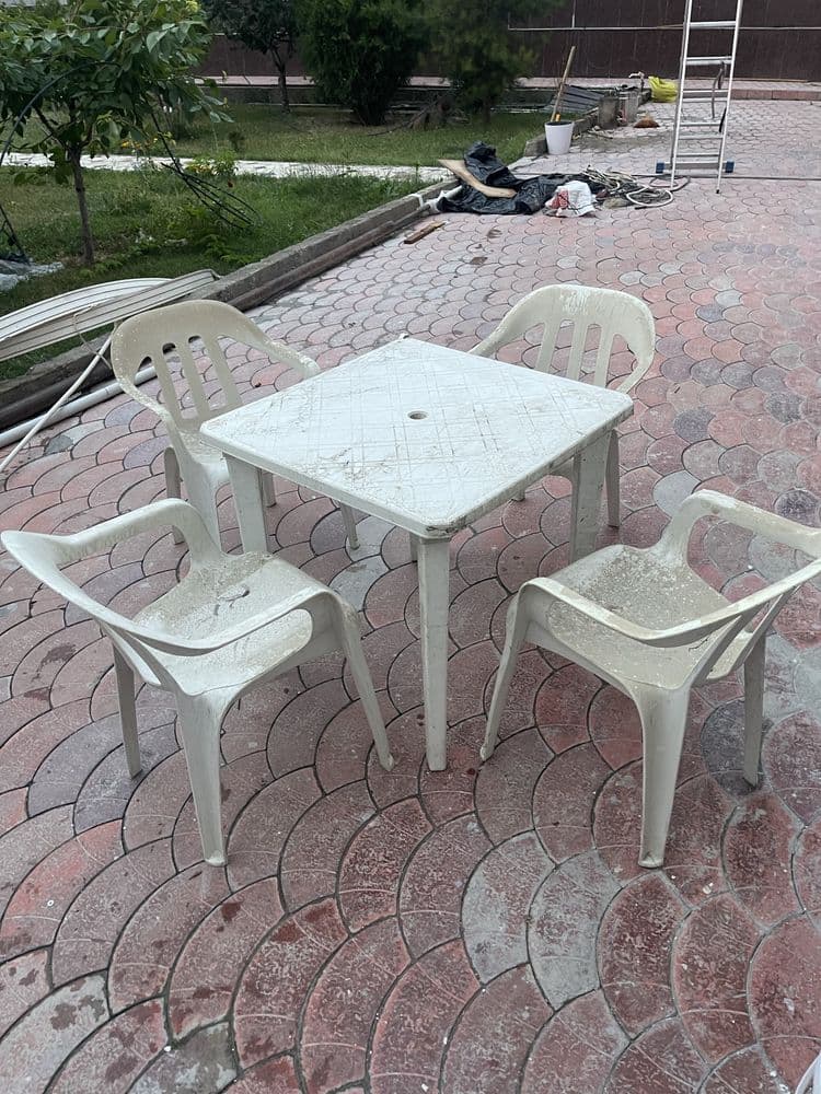 Пласмас стол стул камплект