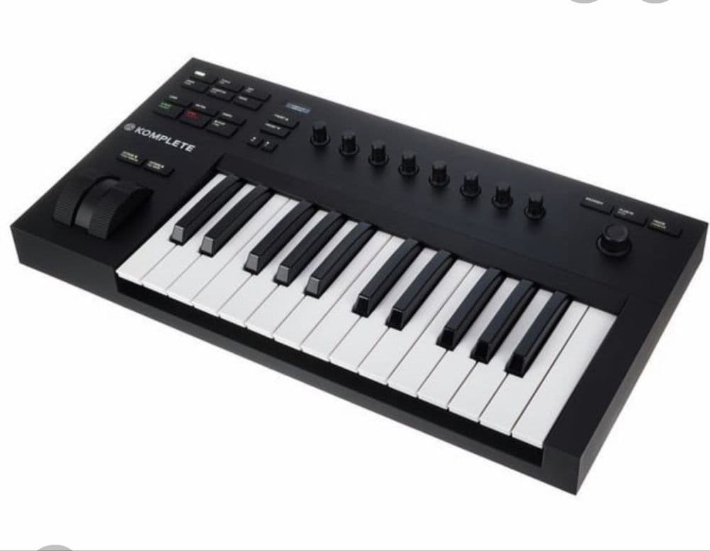 Native Instruments Komplete Kontrol A25