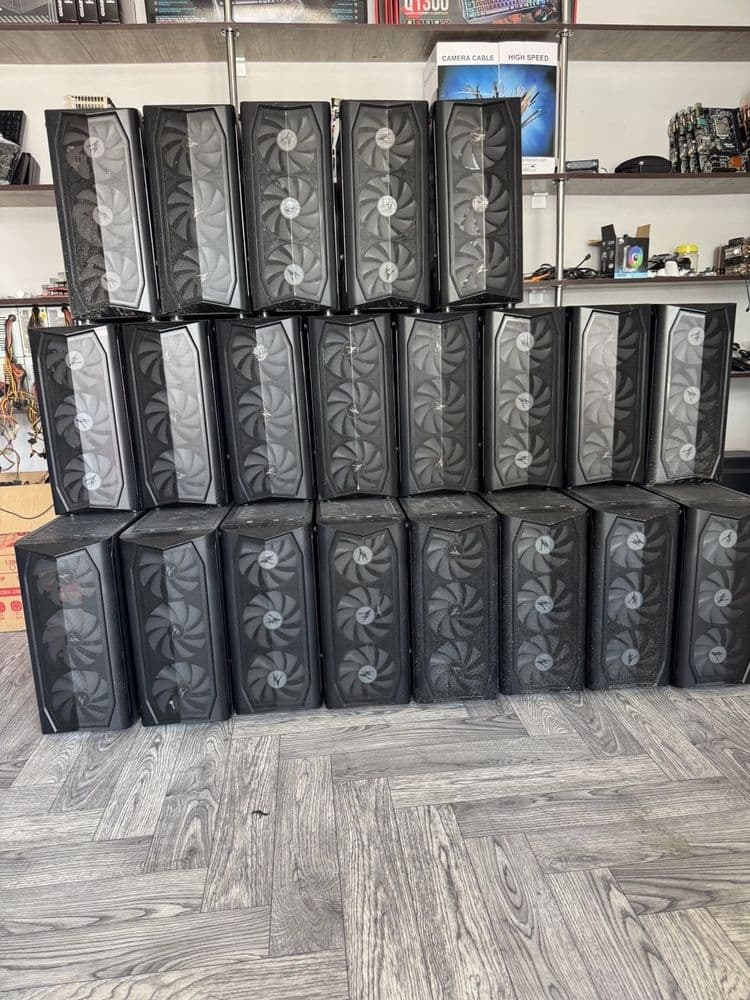 Pustoy keys rgb 6 fan zalman holati zor soni 30 ta bor