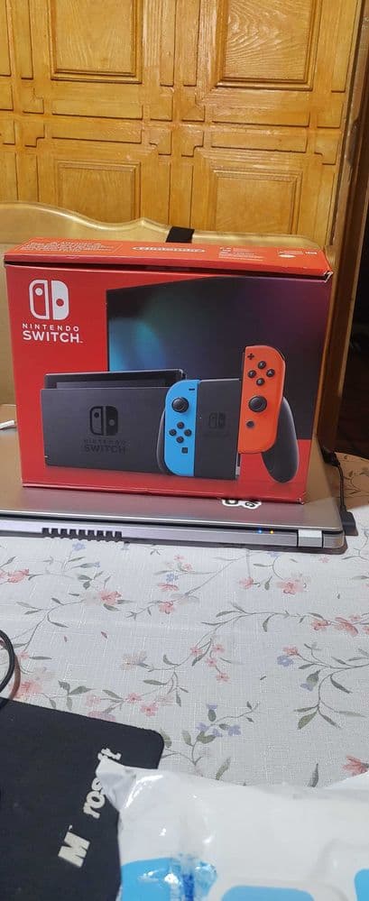 Nintendo Switch НОВЫЙ