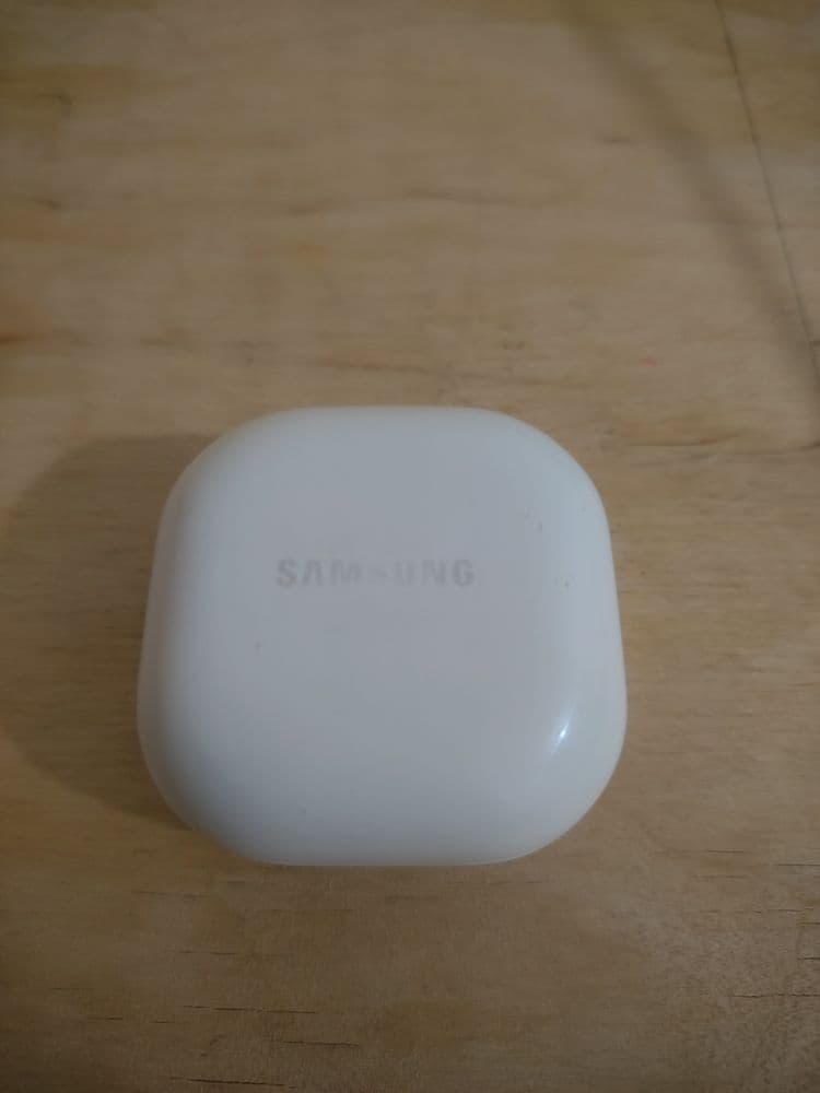 Samsung galaxy buds 2. 400 ming kelishamiz