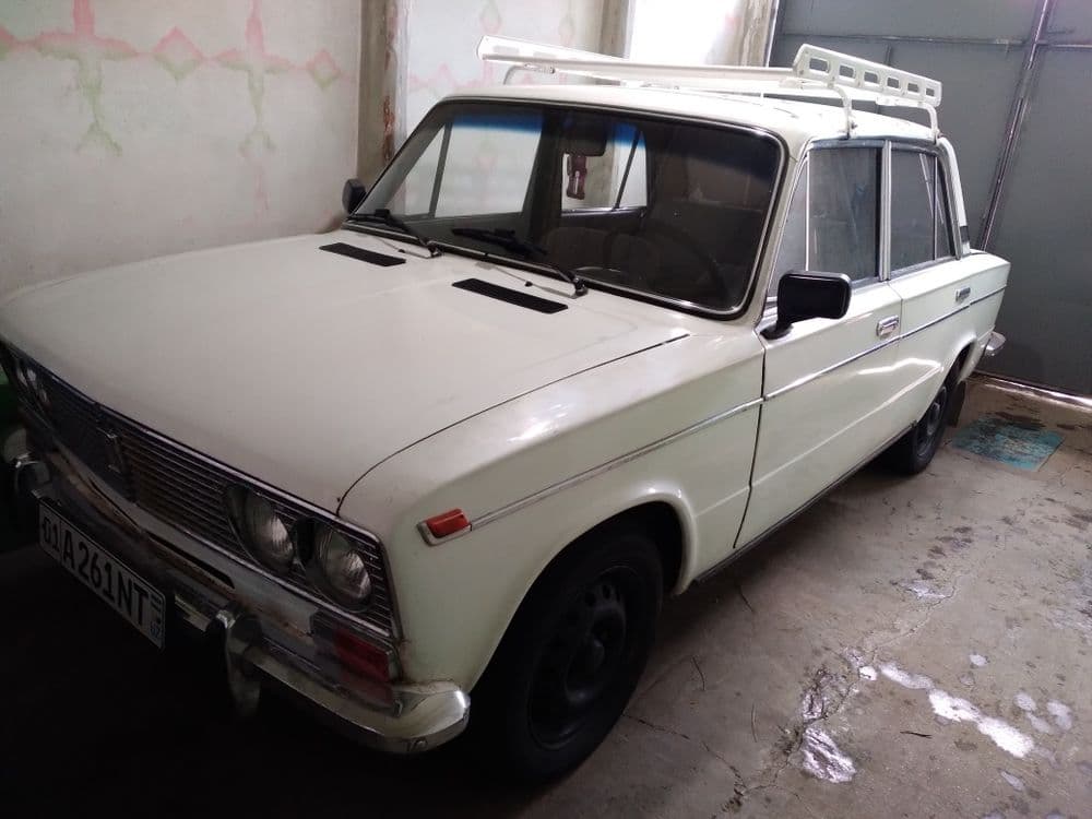 Vaz 2103 sotiladi antikvar nomerda