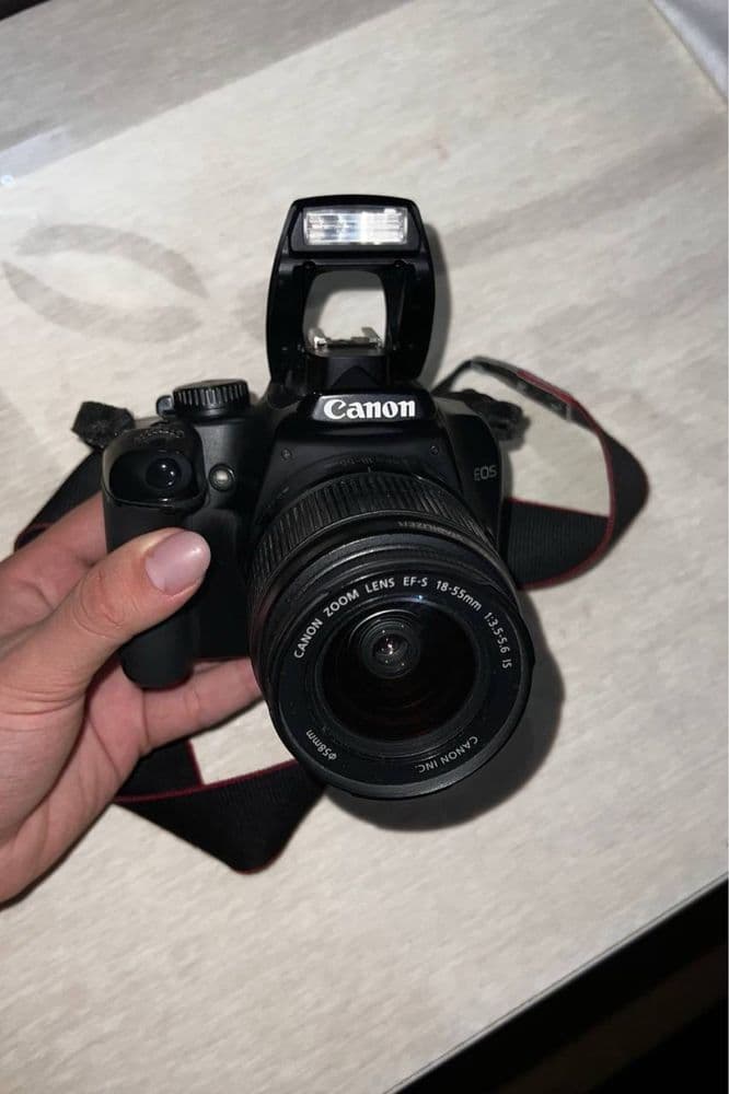 Canon eos 1000d