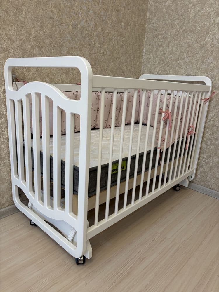 Кроватка детская