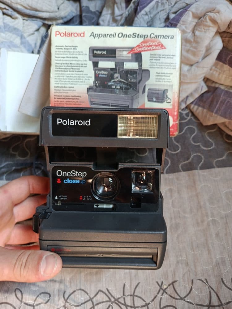 Продам фотоаппарат Полароид
