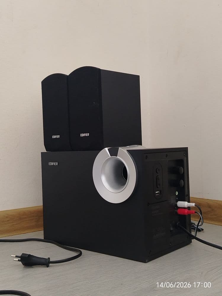 Akustik tiszim Edifier M206BT