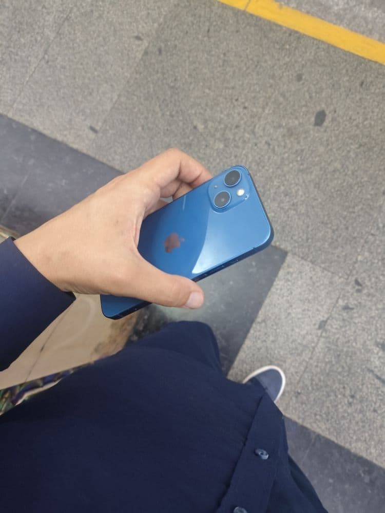 iPhone 13 yomiks 89%