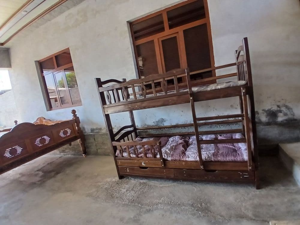 2 qavatli bolalar kravati