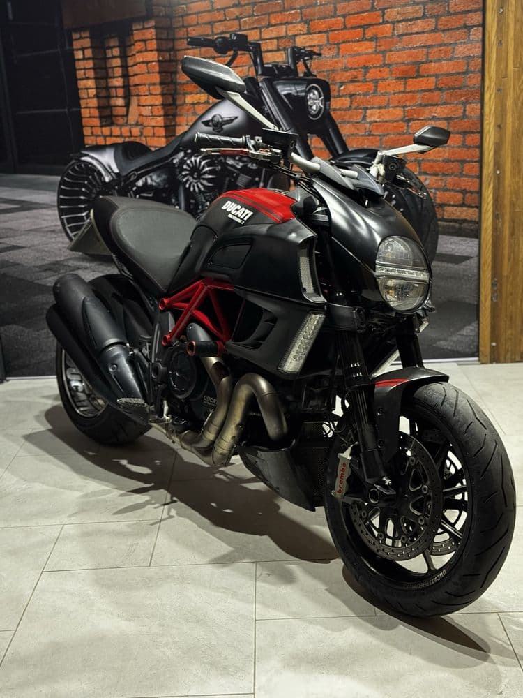 Ducati Diavel Carbon 1260 куб 2011 yil | булиб тулаш ва заказ га хам