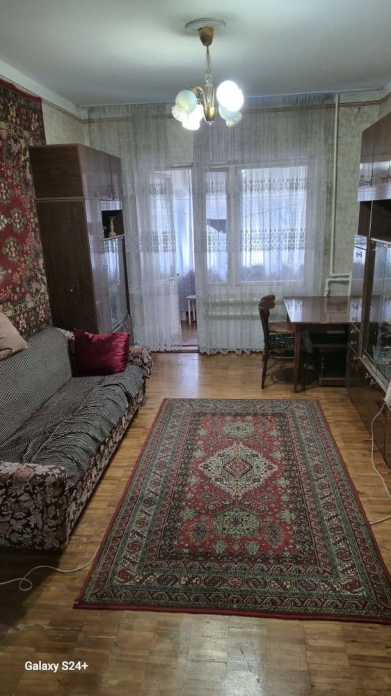 Сергели 4  3х.комн.квартира