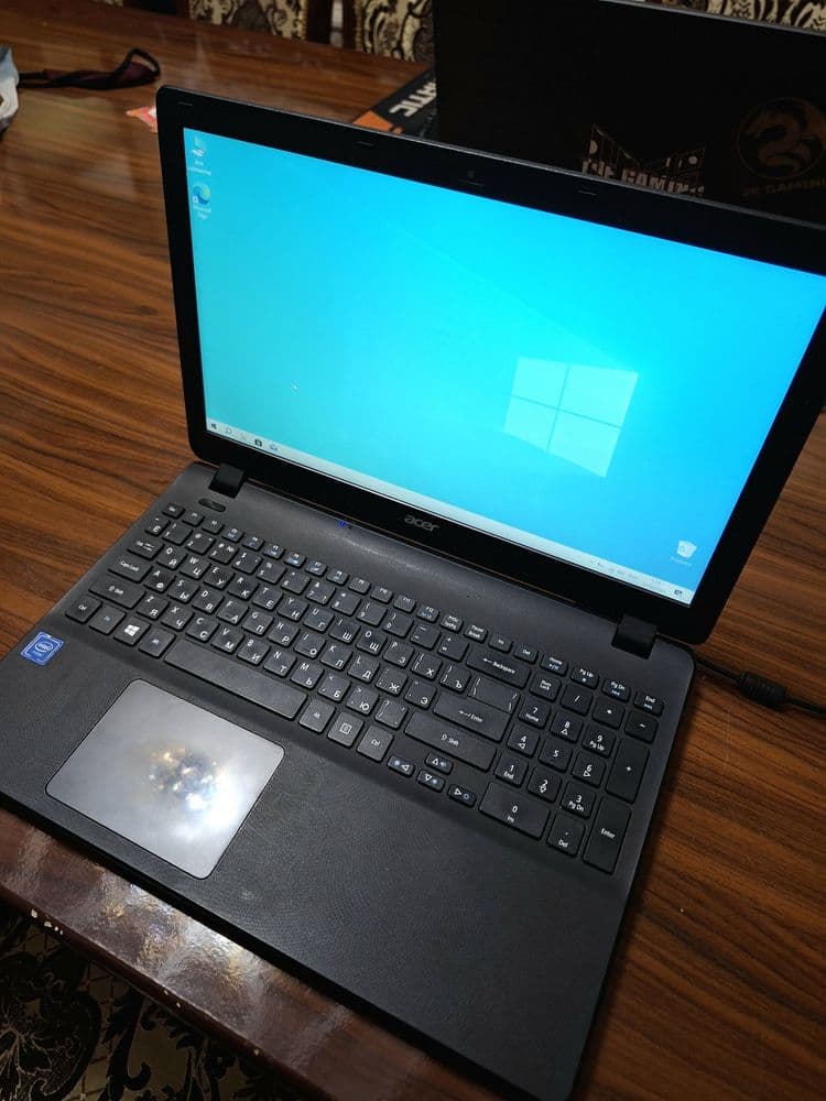 Acer extensa 2519 срочно