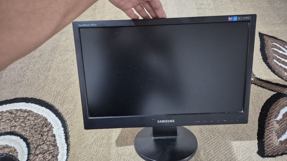 Samsung monitor ideal