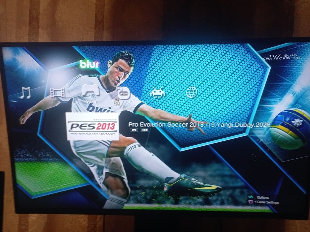 PS3 supper slim holati ideal 2 ta djoystik bor 40 o'yinlar yozilgan..