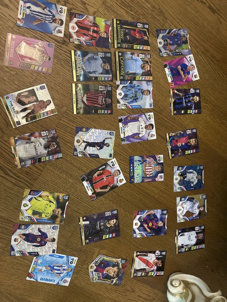 карточки panini из всех коллекции