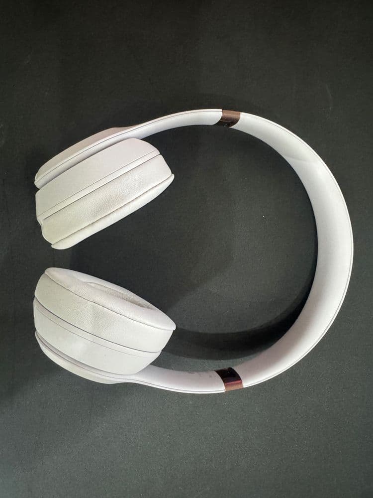 Beats Studio Pro 4