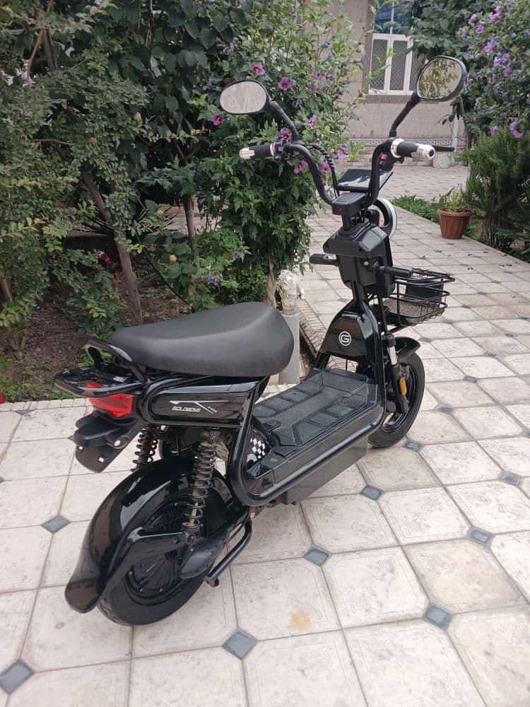 Skuter 5 ta akkum