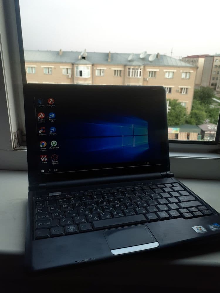 Lenovo noutbuk, Леново ноутбук
