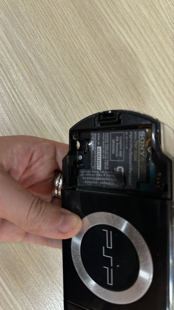 Продам psp на запчасти