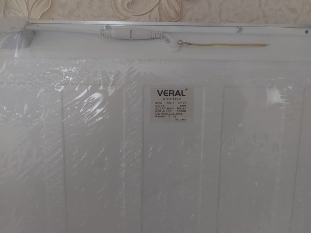Новое лед лампа продаеться