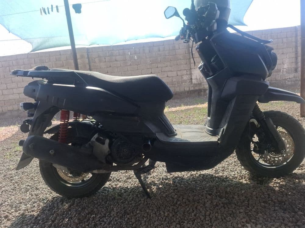 Skuter 150 kub sotiladi