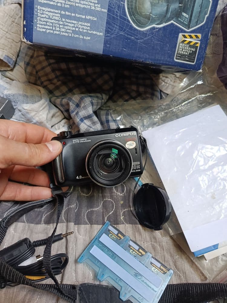 Продам фотоаппарат Нет батареи