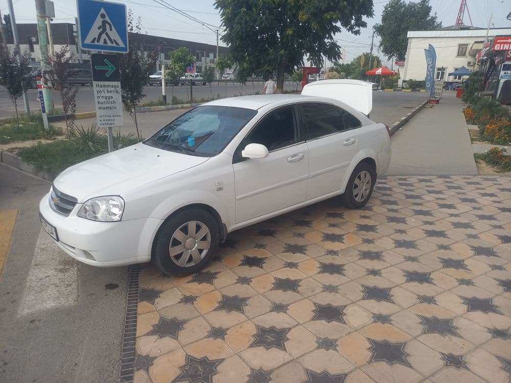 Ласетти холати яхши