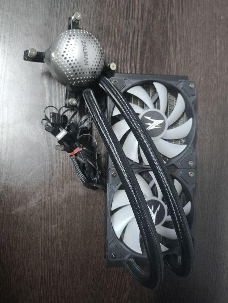 Zalman Alpha 24 240мм ARGB