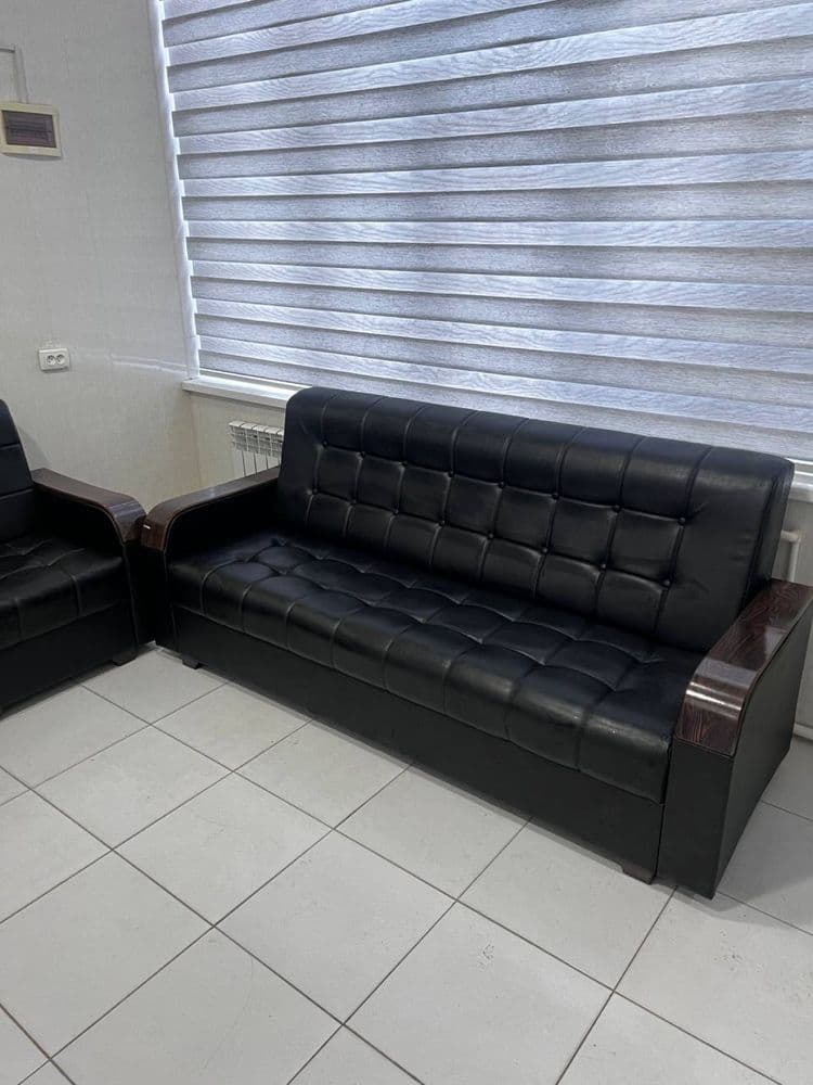 Divan yangi xolati alo yumshoq mebel!