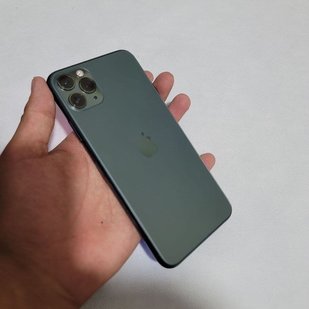 Iphone 11 pro max sotiladi