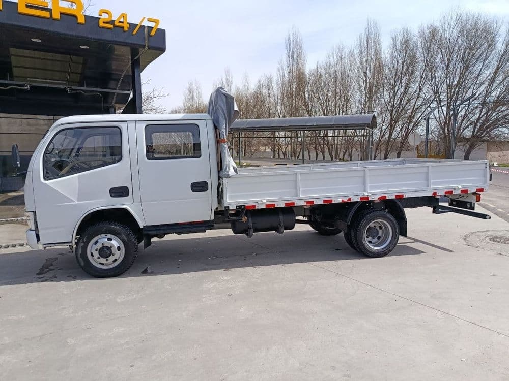 Грузовые автомобили