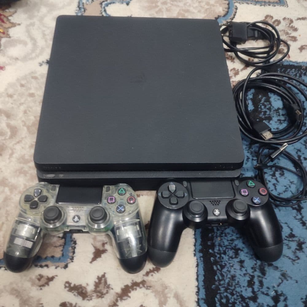 Playstation 4slim