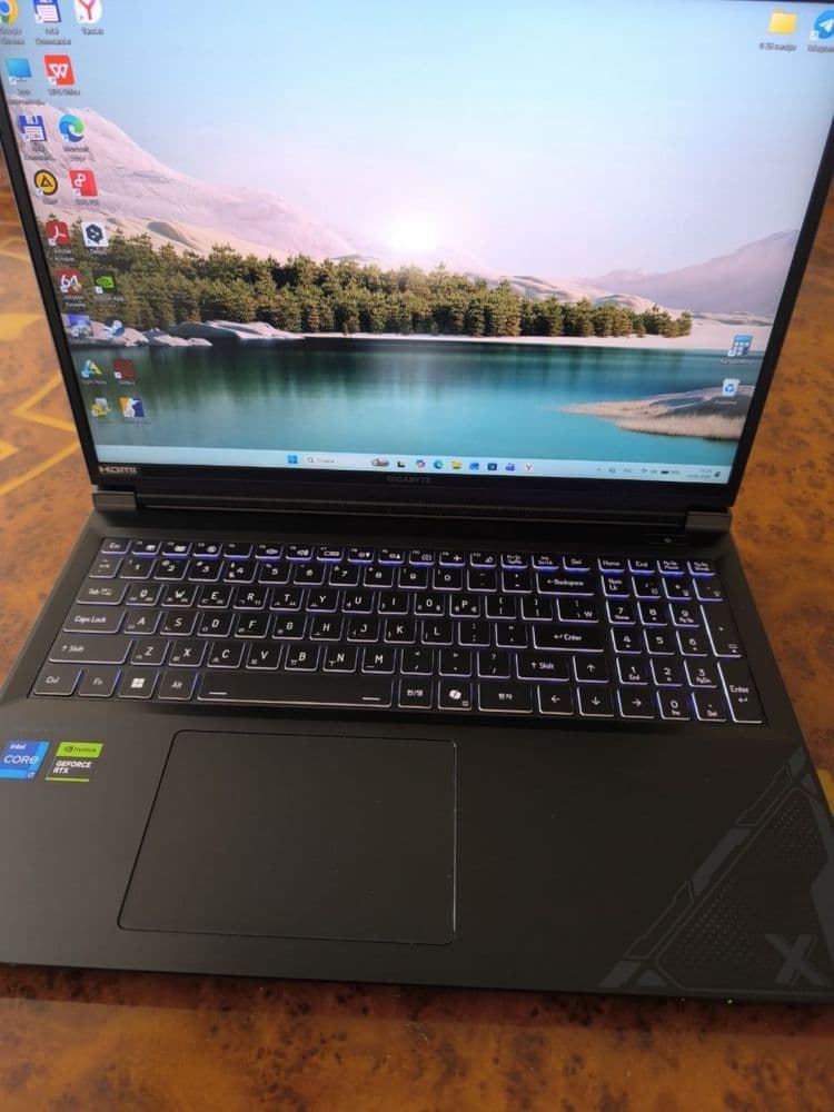 Gigabyte G6X 4060 - Ideal xolatda