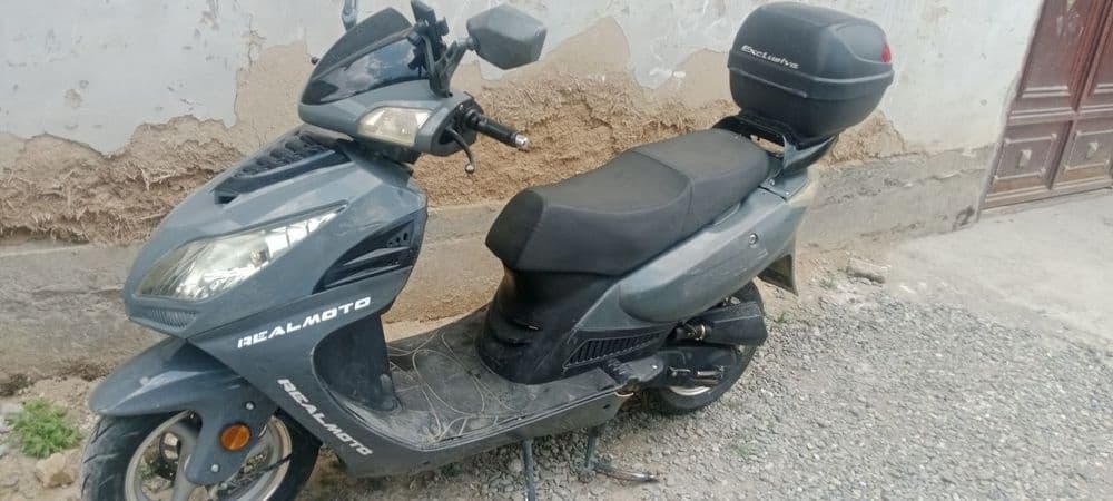 Срочно Скутер не дорого