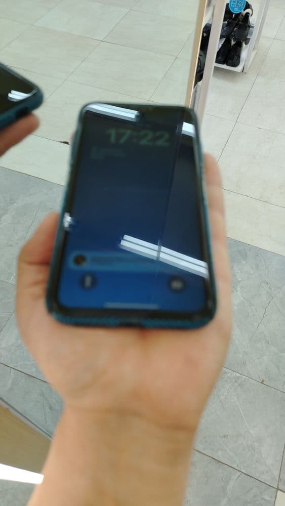 Iphone Xr sotiladi