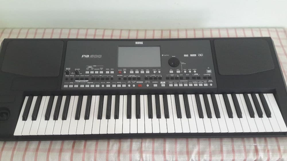 Korg pa 600 sotiladi