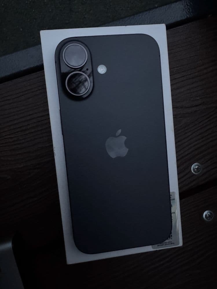 iPhone 17 на 256г