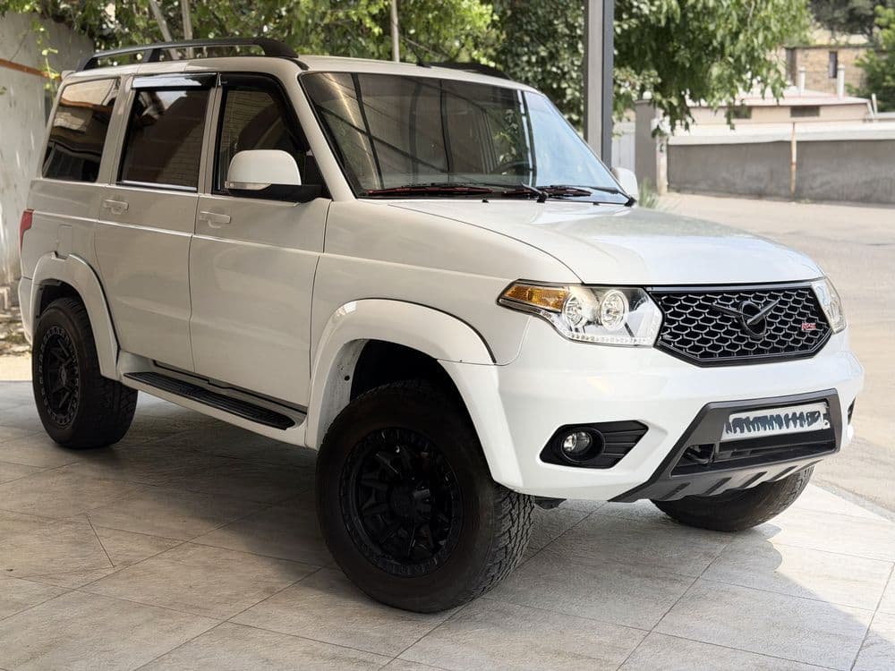 Patriot UAZ 2020