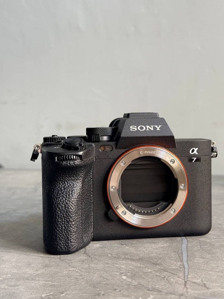 Sony a7 iv sotiladi