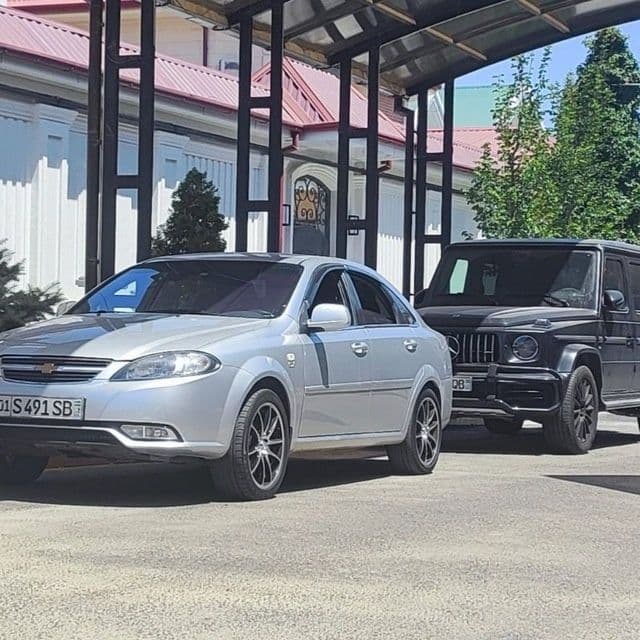 Srochna sotiladi
