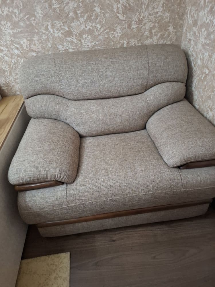 диван с кресло 2