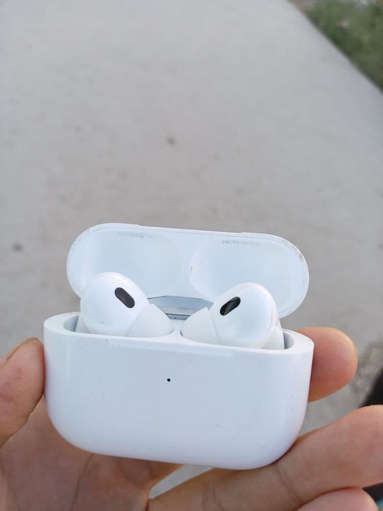 Airpods pro satiladi
