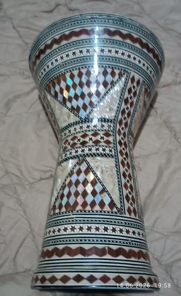 Tabla sotiladi qiziqanlar lichkaga