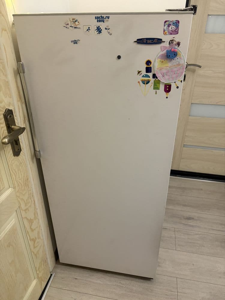 Холодильник зил