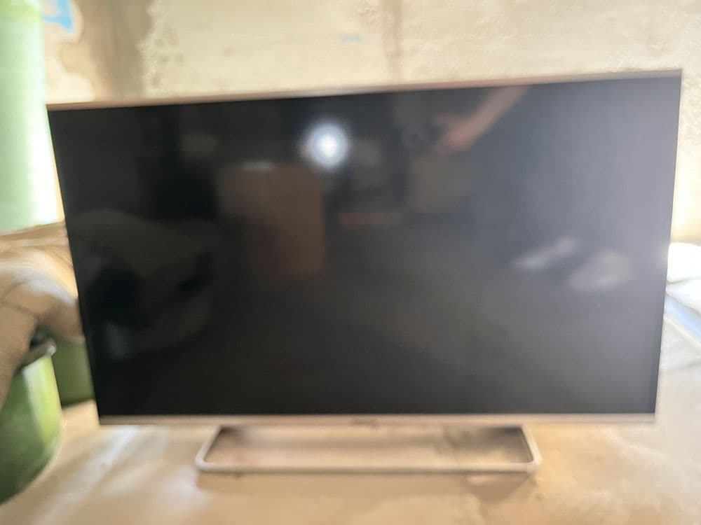Телевизор Panasonic (40) 3D
