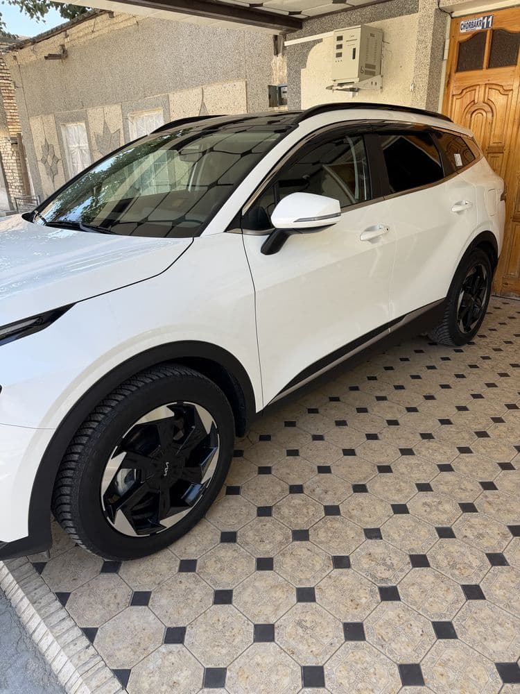 Kia Sportage luk bor